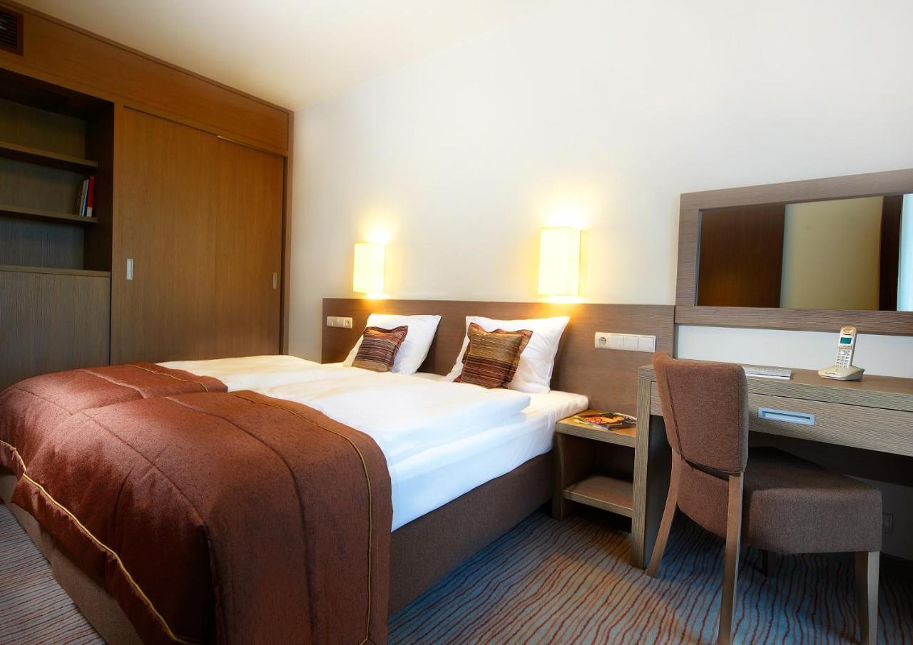 Baltic Plaza Hotel Medi Spa Kolobrzeg Exterior photo